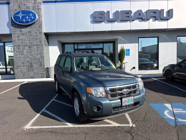 2010 FORD Escape