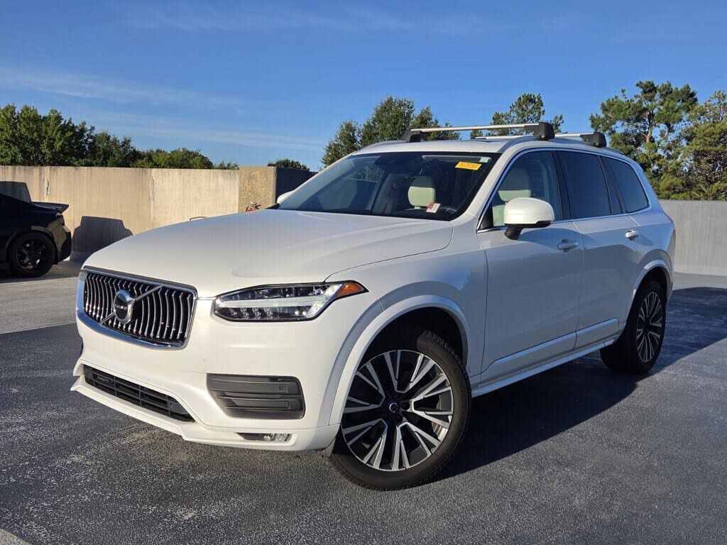 2020 VOLVO XC90