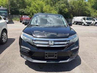 2017 HONDA Pilot