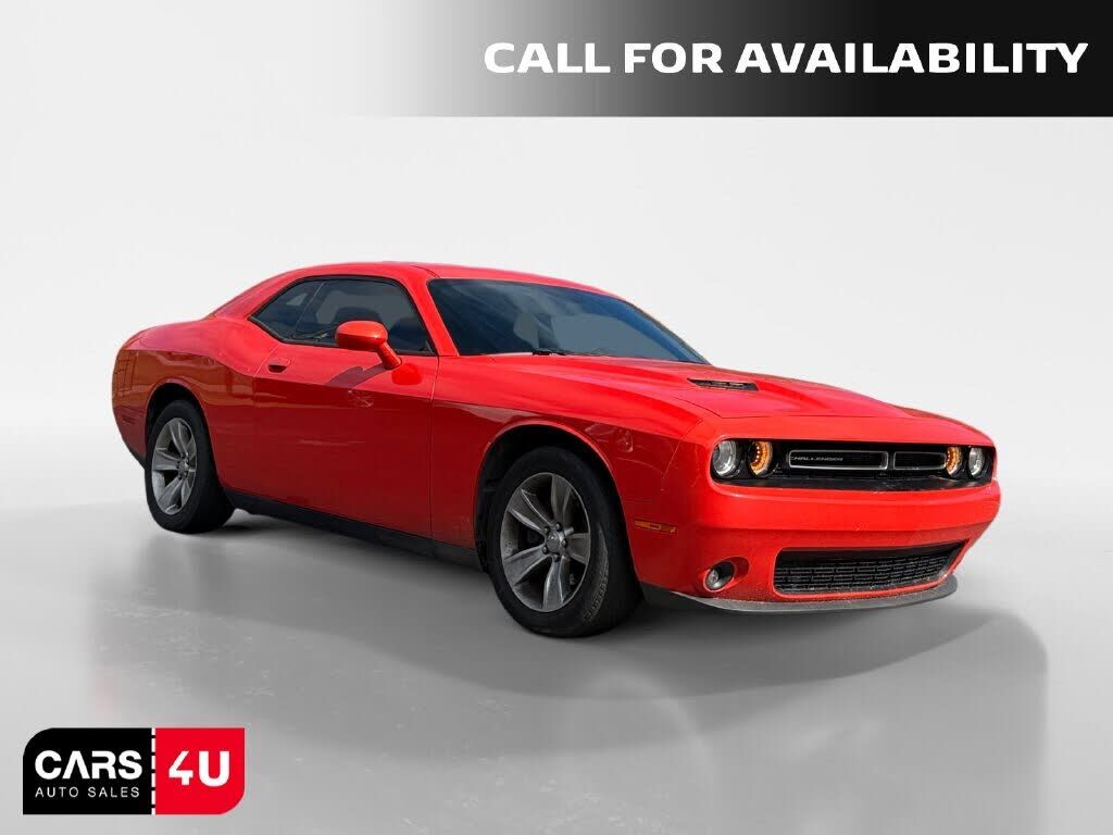 2017 DODGE Challenger