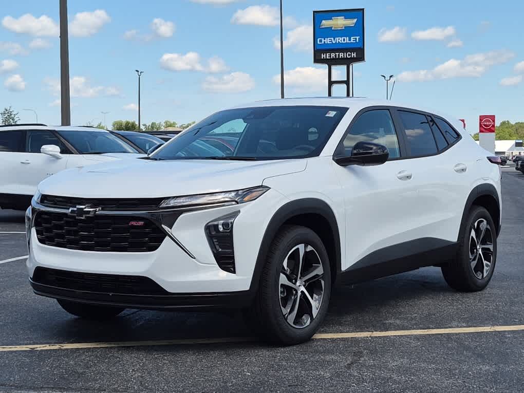 2026 CHEVROLET Trax