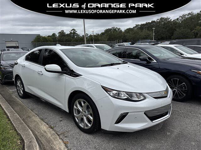 2018 CHEVROLET Volt