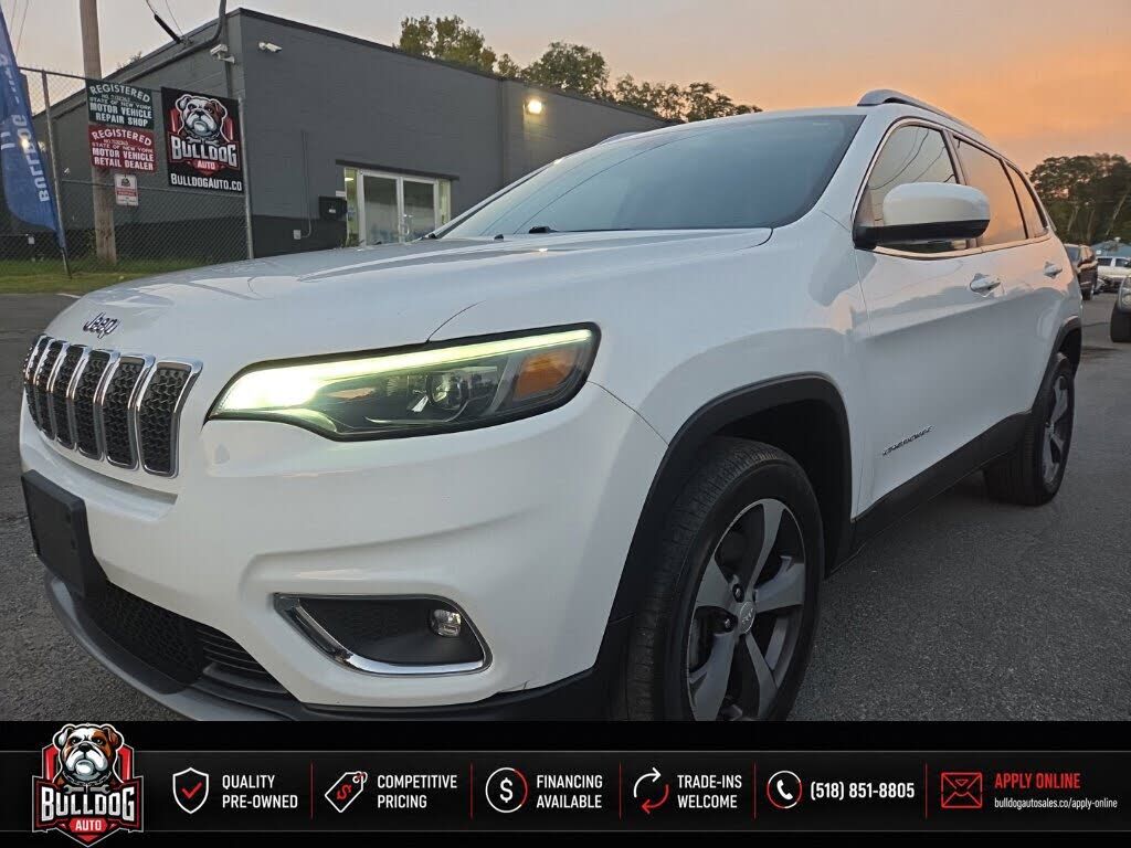 2019 JEEP Cherokee