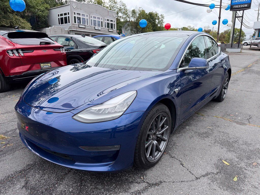 2019 TESLA Model 3