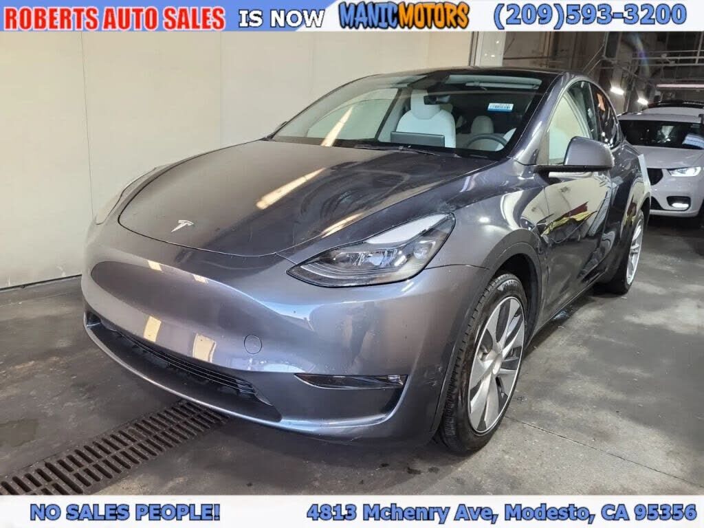 2023 TESLA Model Y