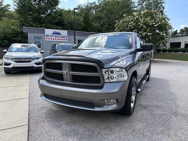 2012 DODGE Ram