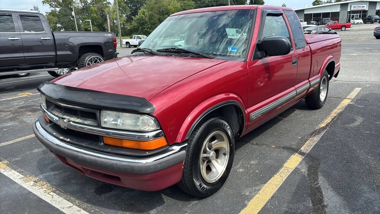 2000 CHEVROLET S-10 Pickup