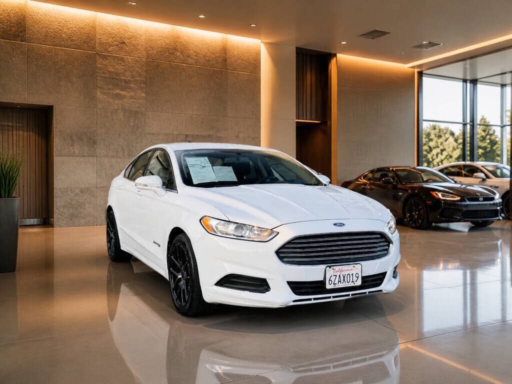 2013 FORD Fusion