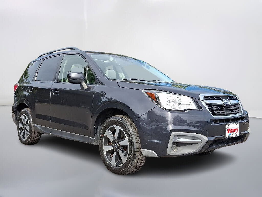 2017 SUBARU Forester