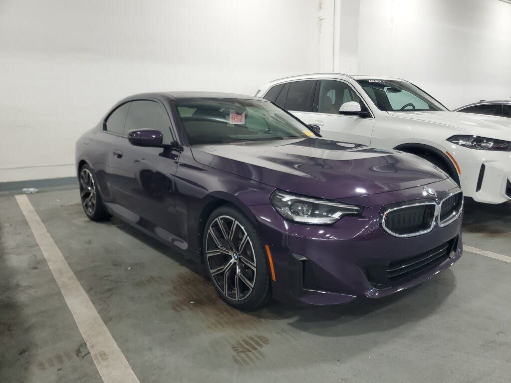 2023 BMW 230i