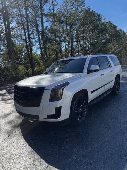 2017 CADILLAC Escalade ESV