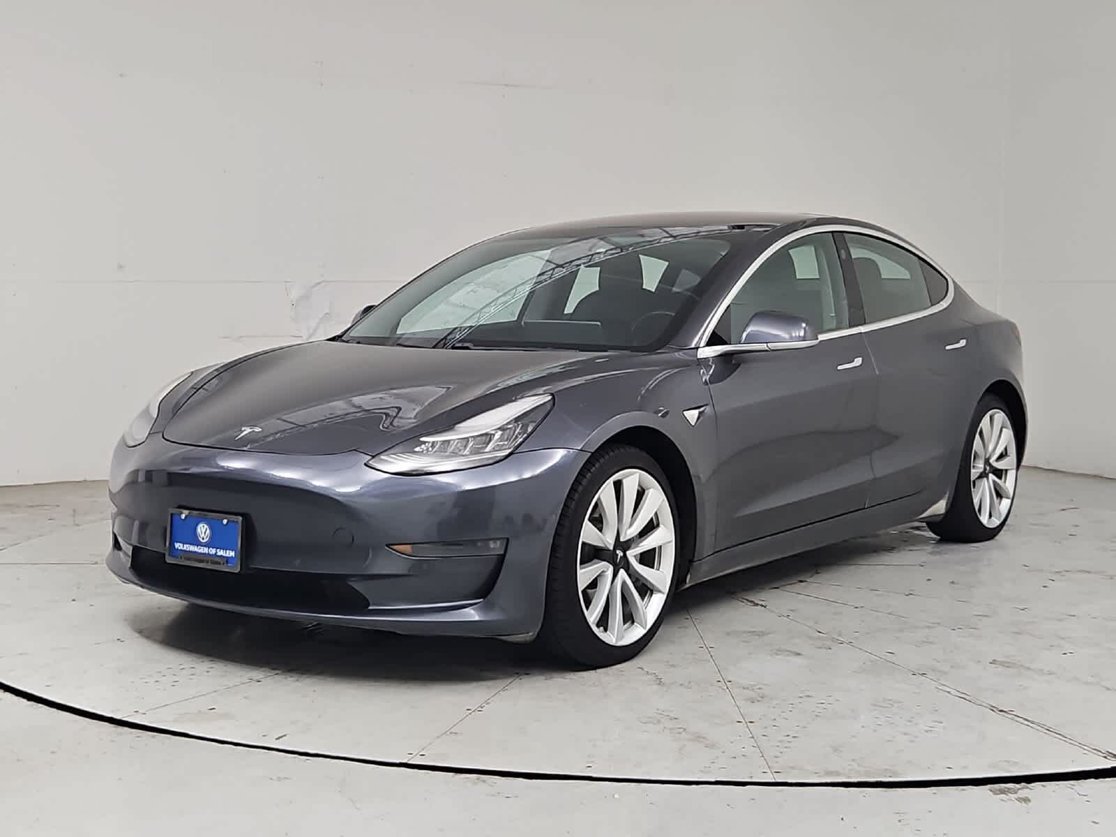 2018 TESLA Model 3