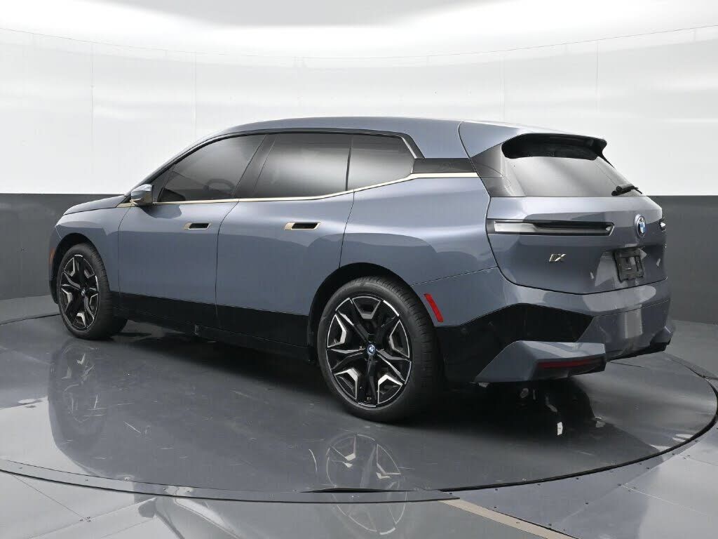 2024 BMW iX