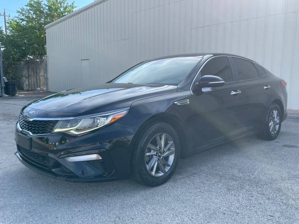 2019 KIA Optima