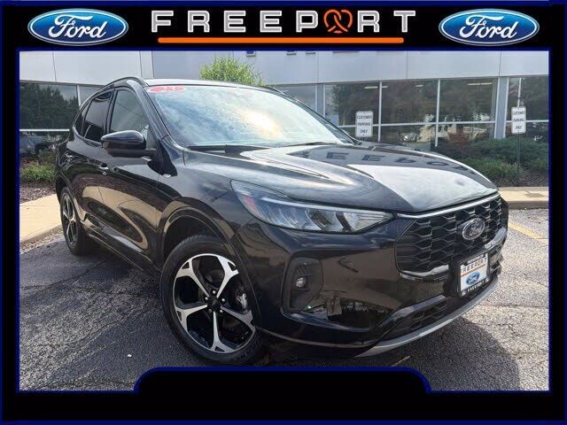 2023 FORD Escape