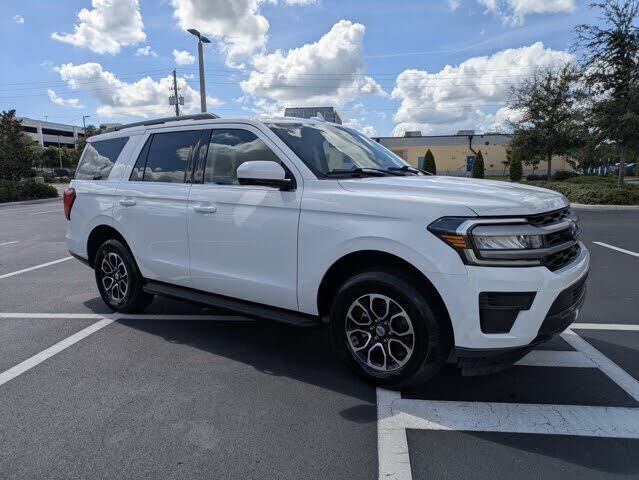 2024 FORD Expedition