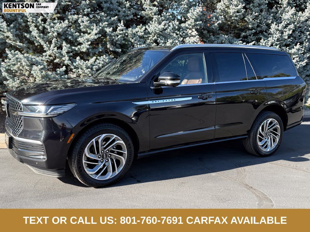 2025 LINCOLN Navigator