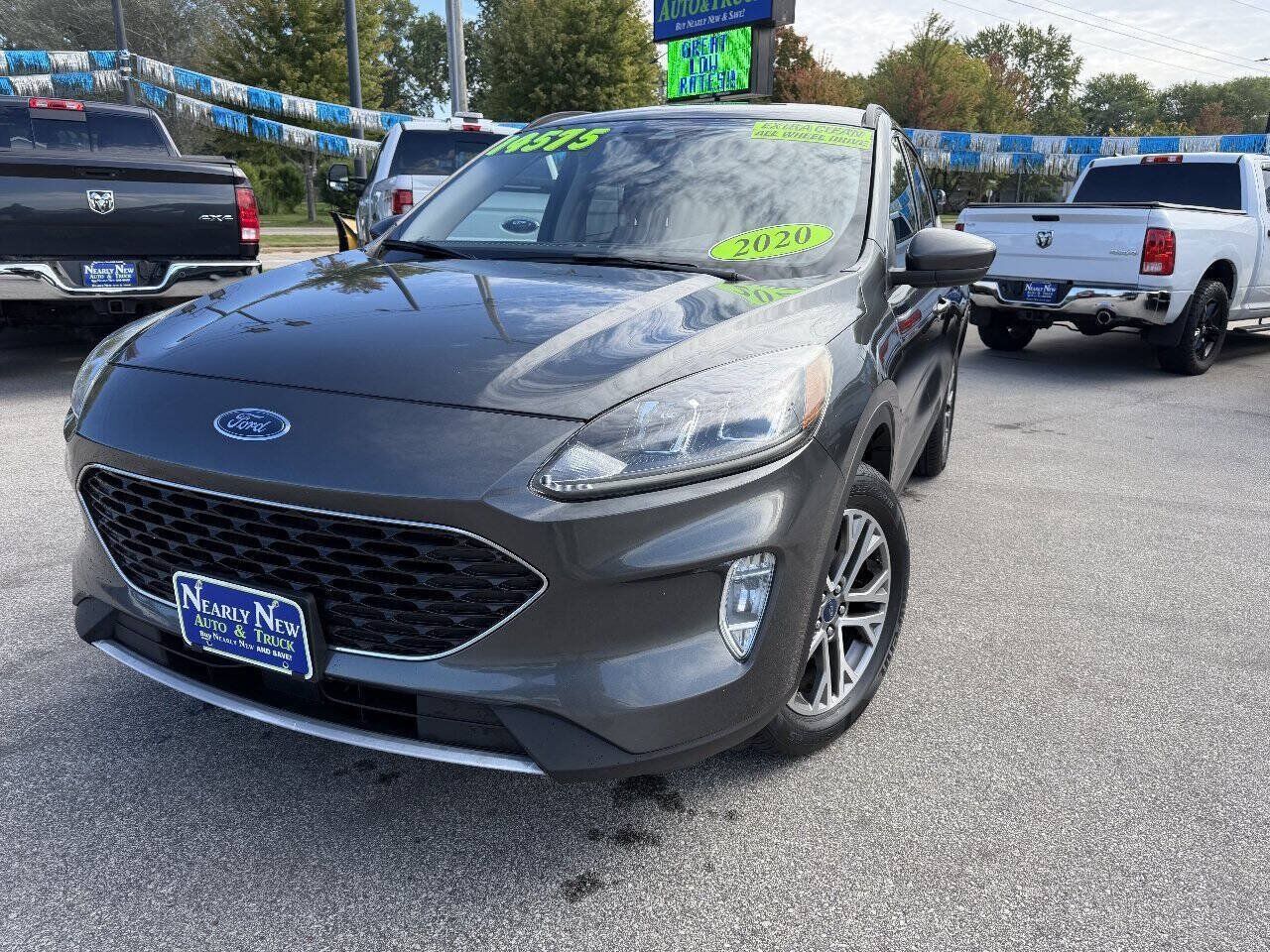 2020 FORD Escape