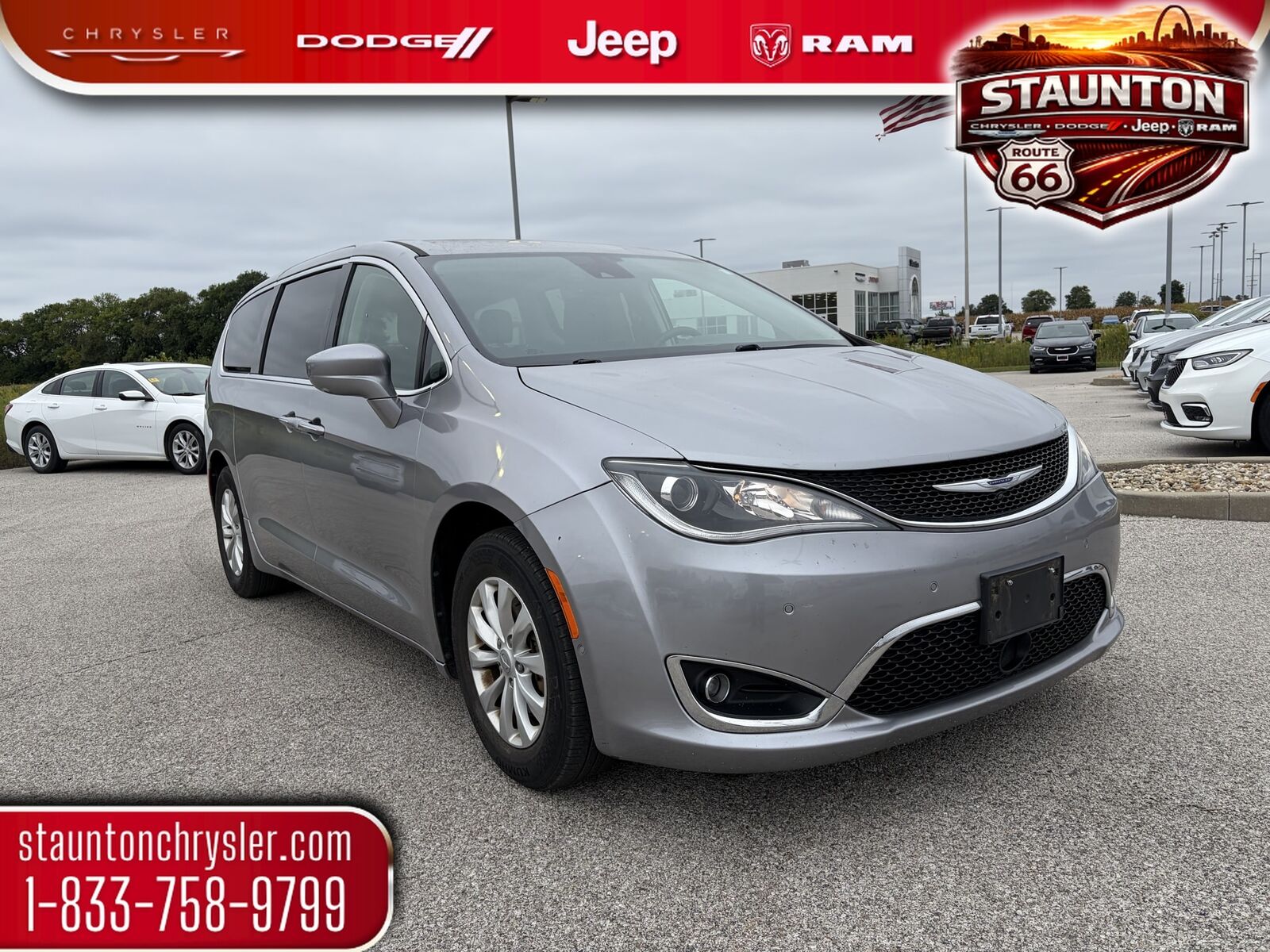 2019 CHRYSLER Pacifica