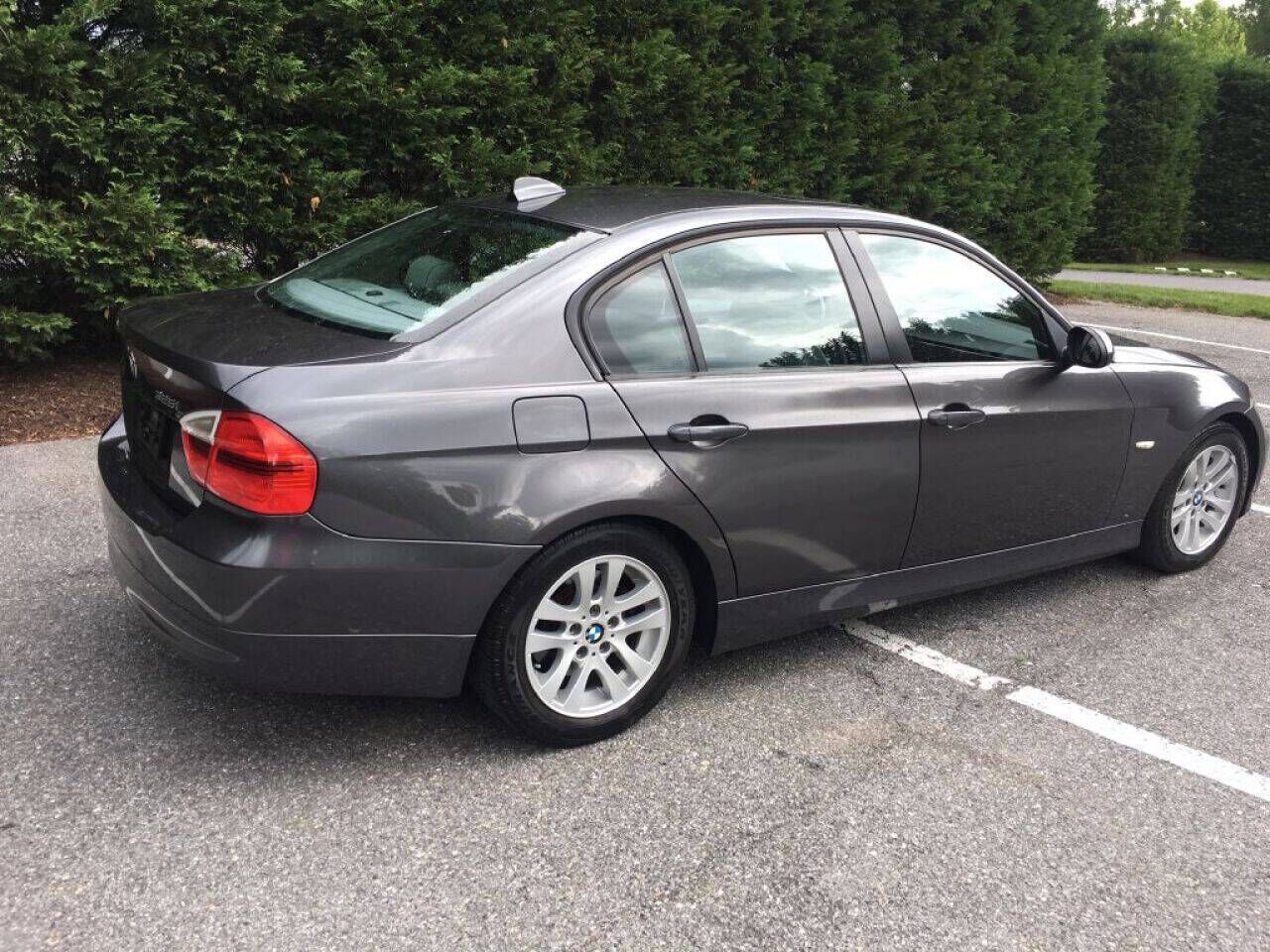 2006 BMW 325i