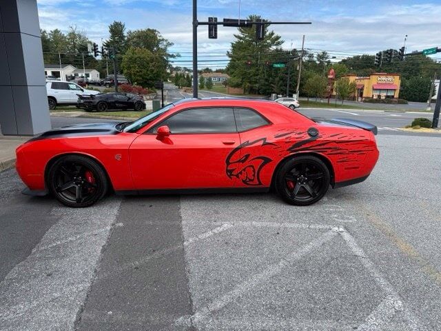 2019 DODGE Challenger