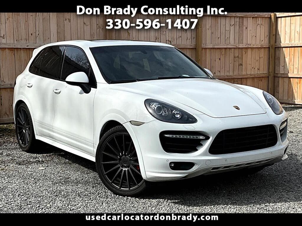 2013 PORSCHE Cayenne