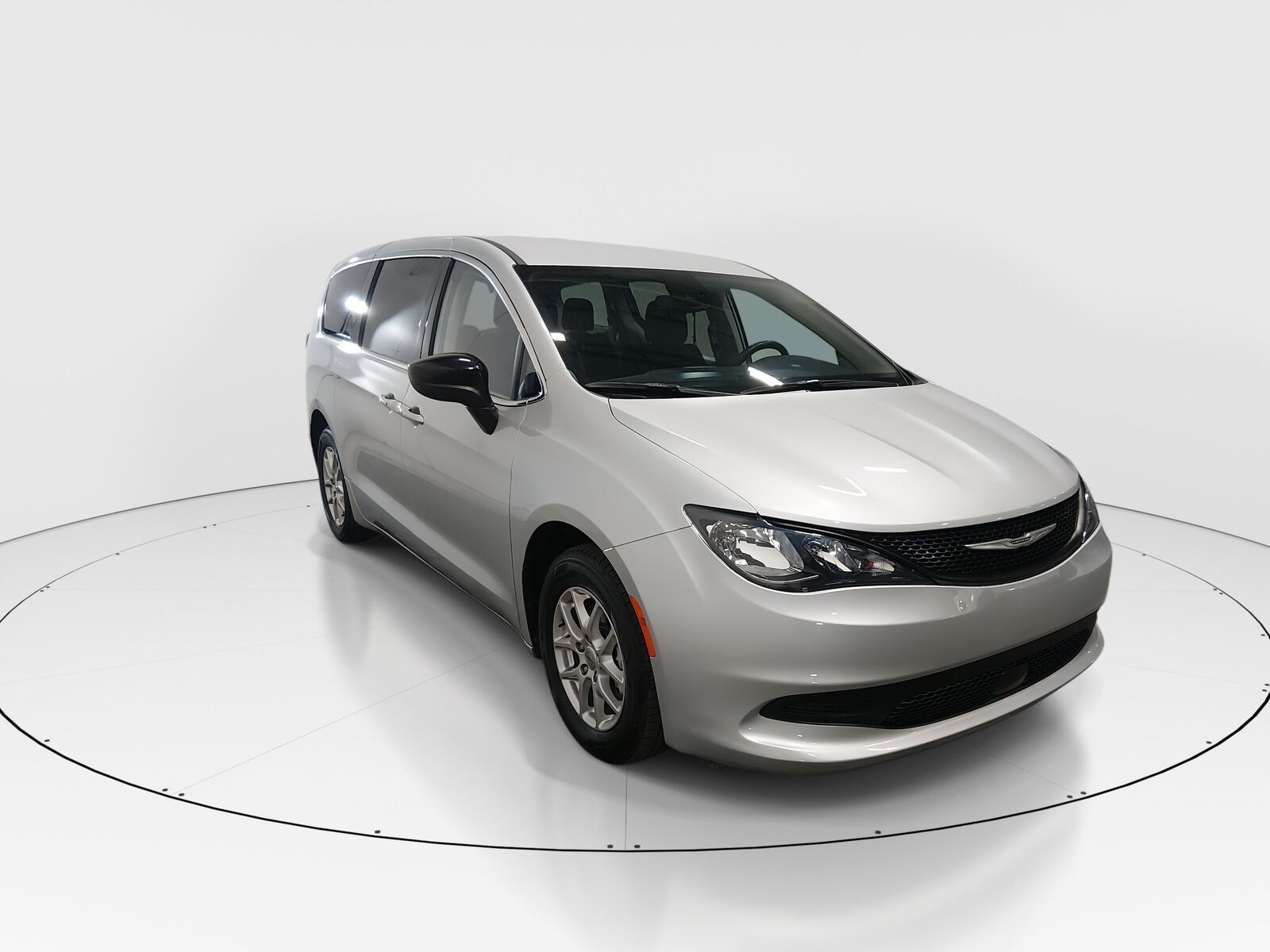 2024 CHRYSLER Voyager