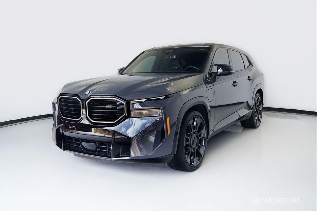 2023 BMW XM