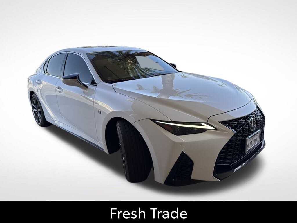 2023 LEXUS IS