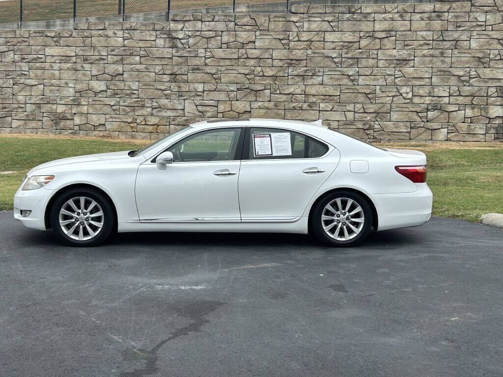 2010 LEXUS LS