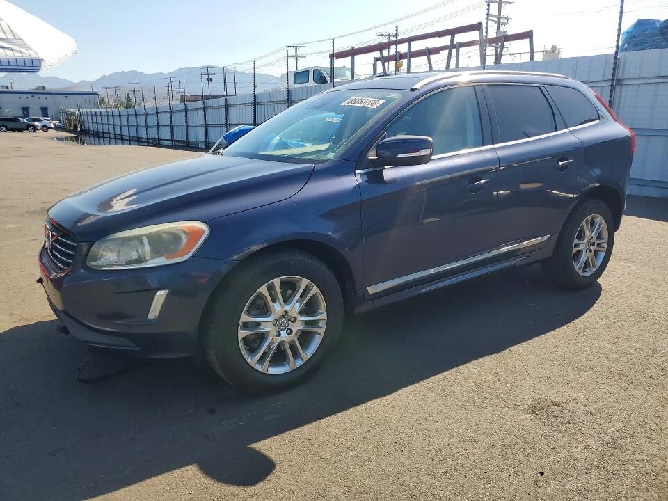 2015 VOLVO XC60