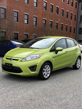 2011 FORD Fiesta