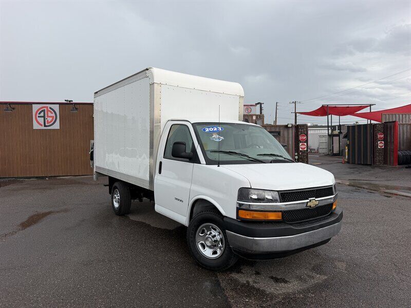 2023 CHEVROLET Express