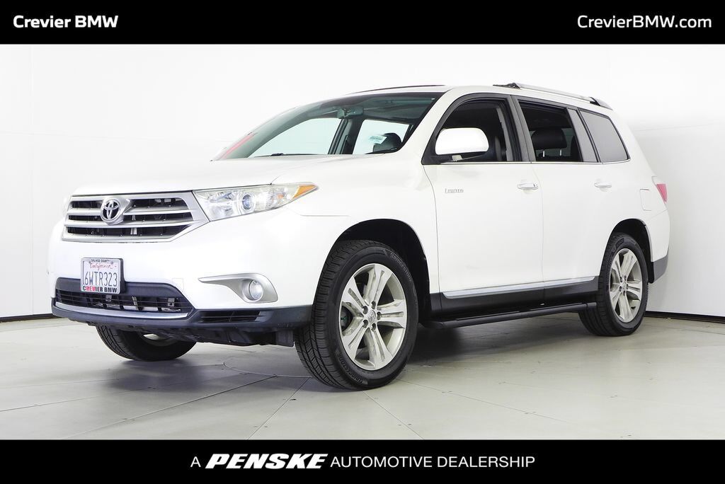 2013 TOYOTA Highlander