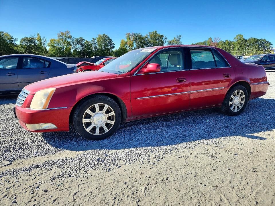 2011 CADILLAC DTS