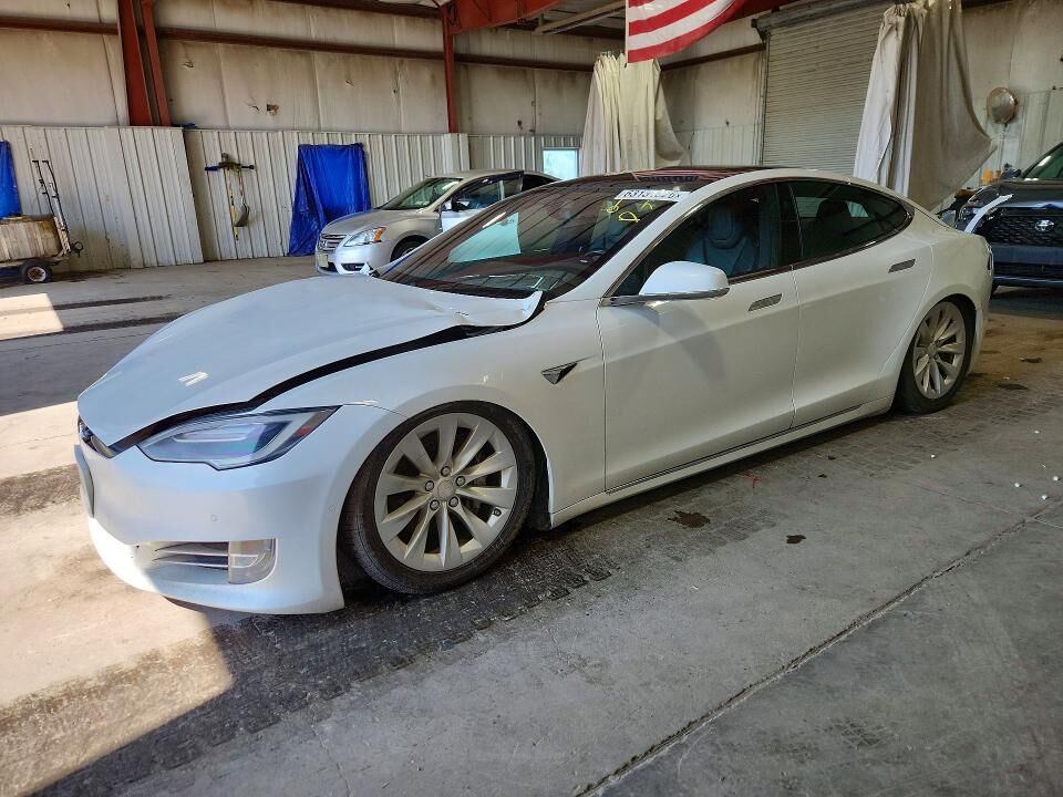 2020 TESLA Model S