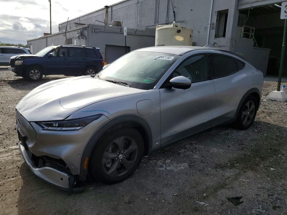 2021 FORD Mach-E