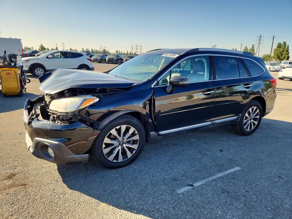 2017 SUBARU Outback