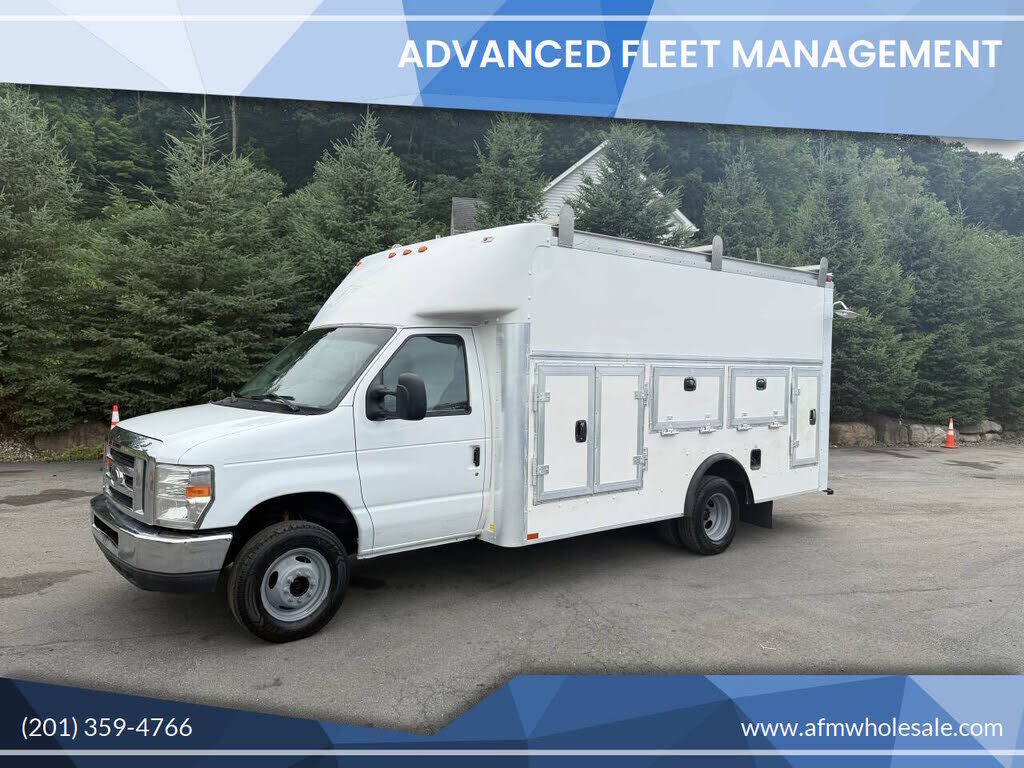 2015 FORD E-450