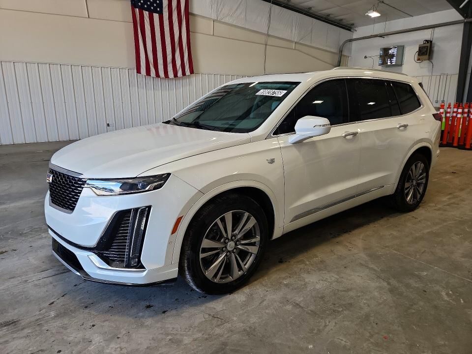 2022 CADILLAC XT6