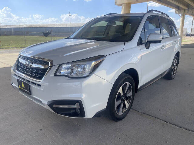 2018 SUBARU Forester