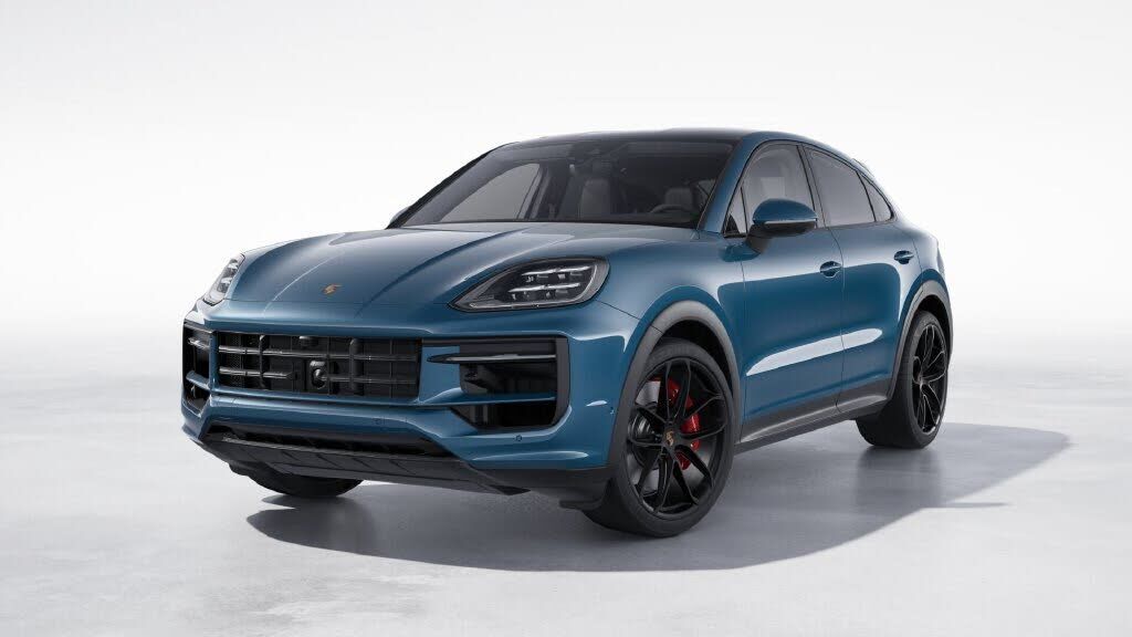 2024 PORSCHE Cayenne