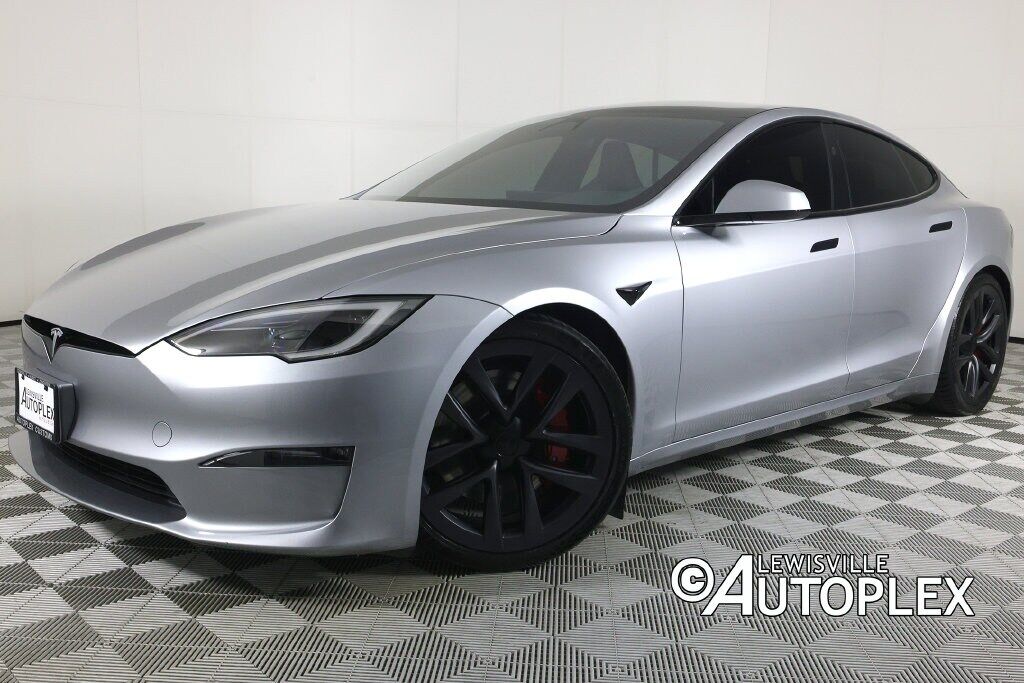 2025 TESLA Model S