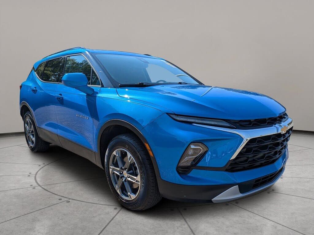 2025 CHEVROLET Blazer