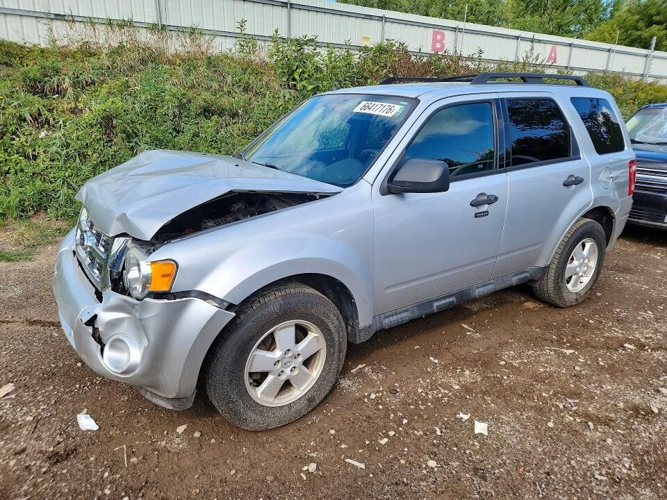 2011 FORD Escape