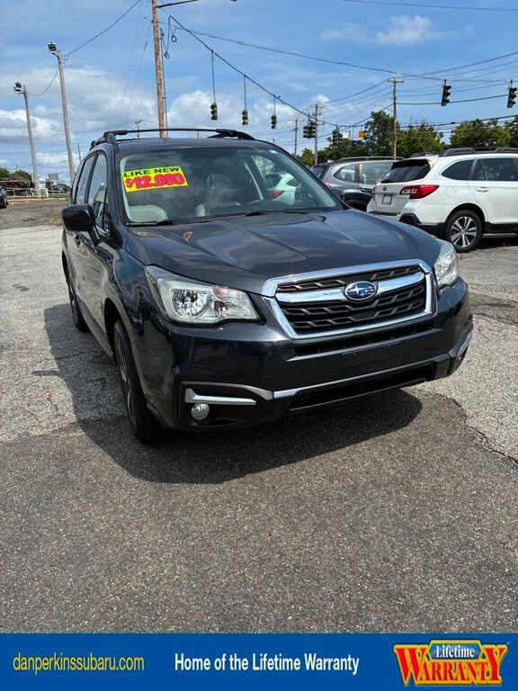 2017 SUBARU Forester
