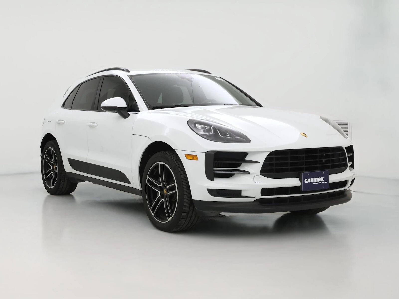 2020 PORSCHE Macan