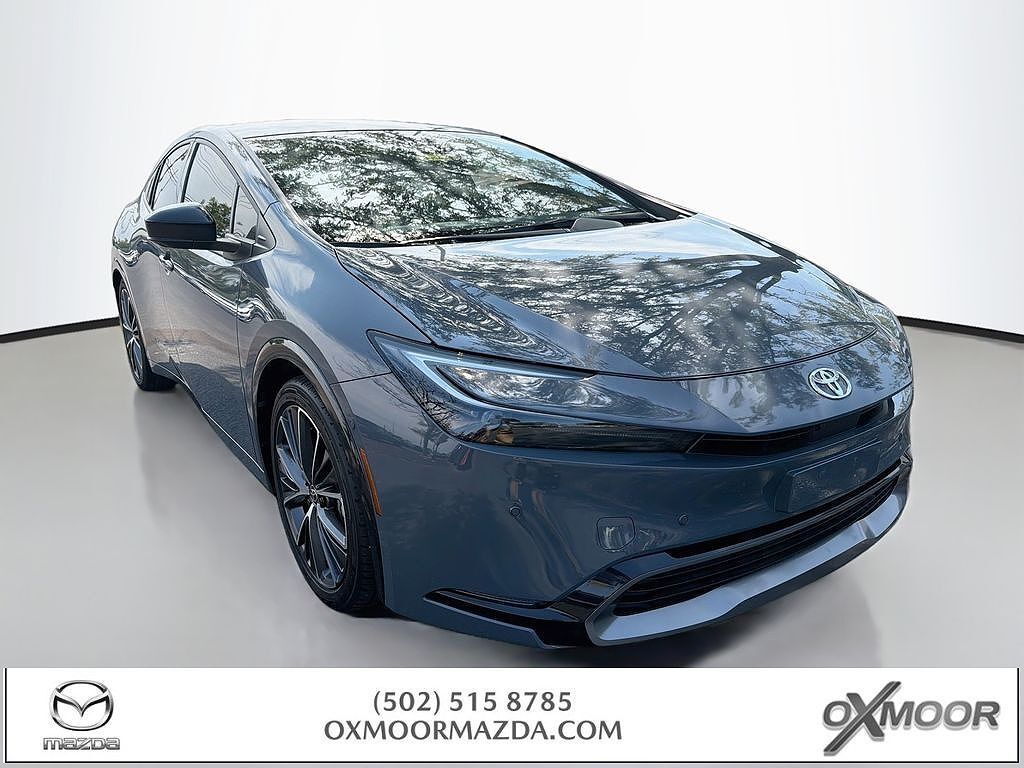 2026 TOYOTA PRIUS