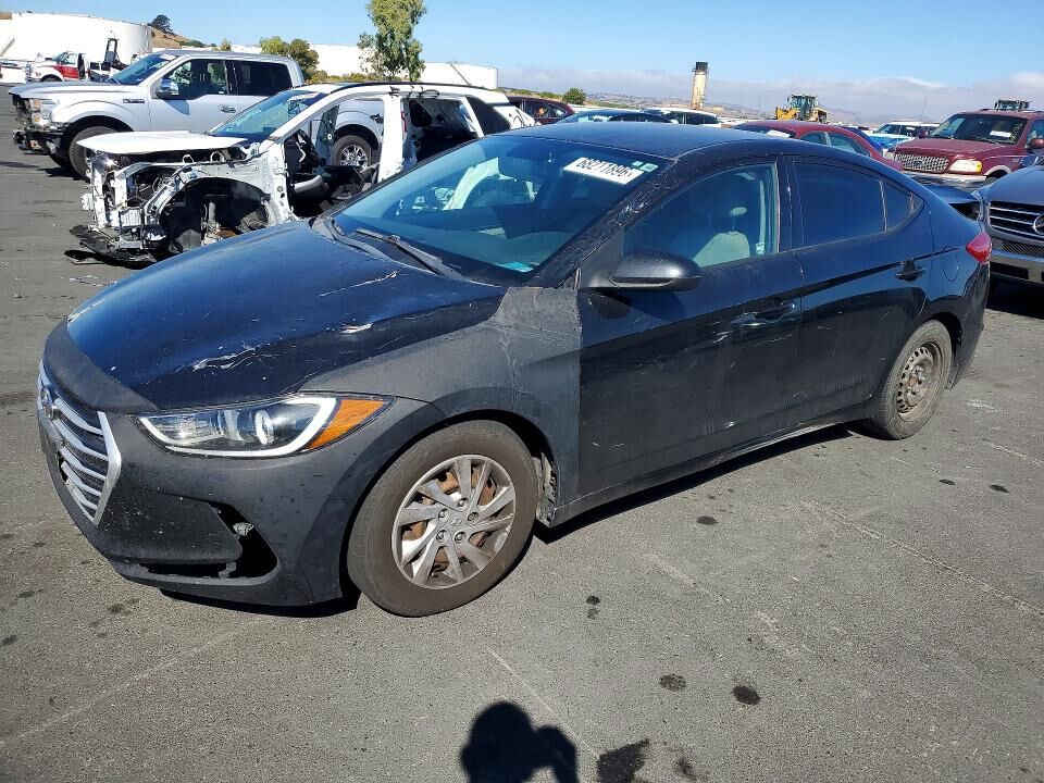 2018 HYUNDAI Elantra