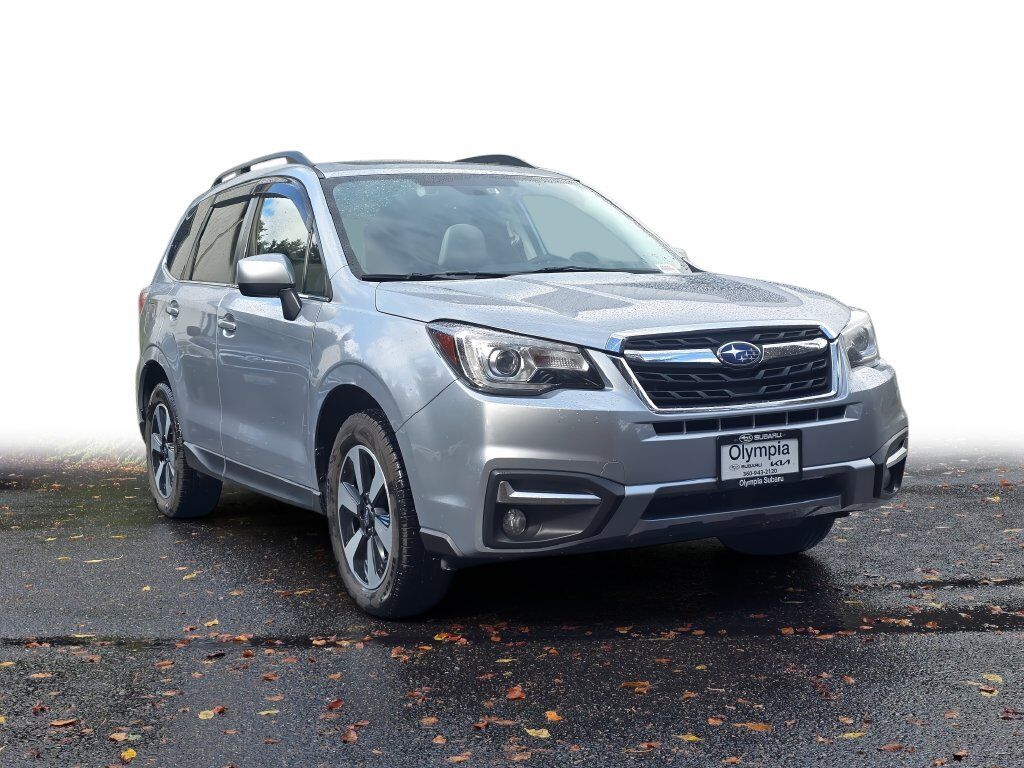 2017 SUBARU Forester